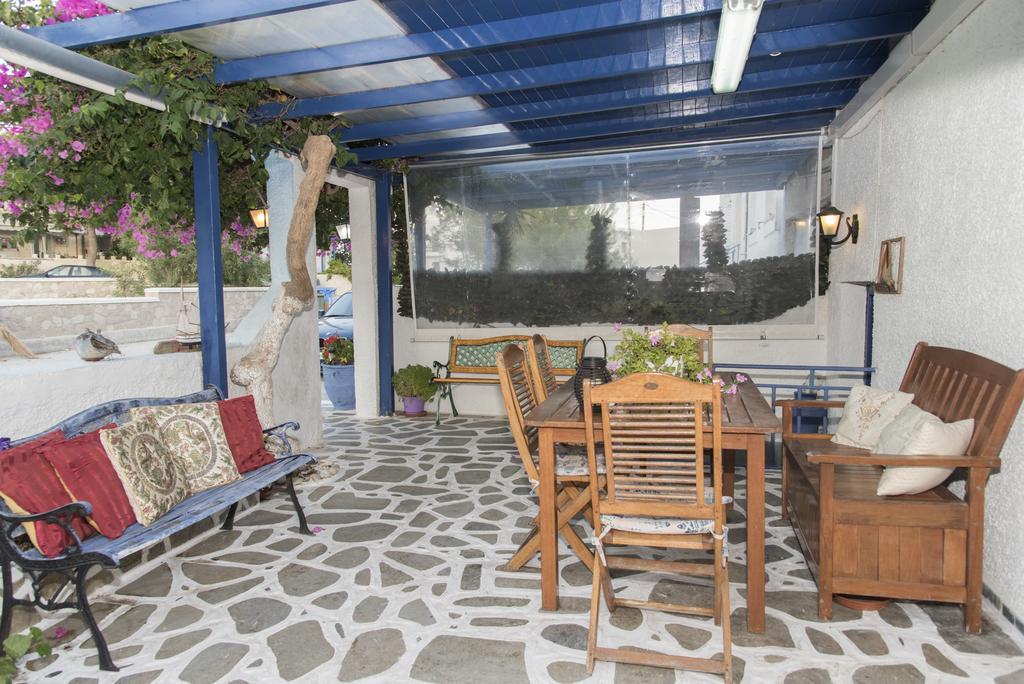 Mary Rooms Adamantas  ภายนอก รูปภาพ